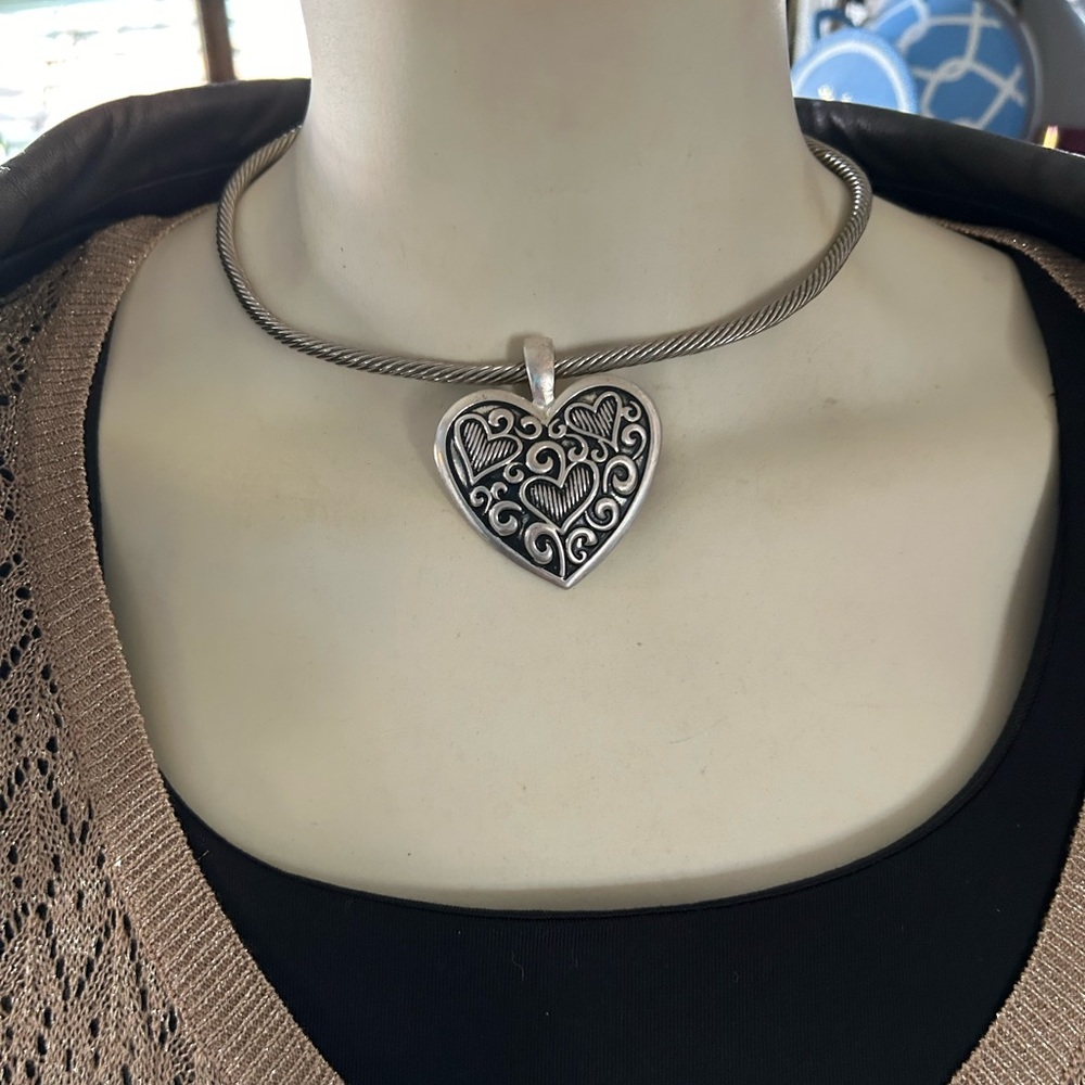 Vintage Hard Wire Heart Pendant Necklace